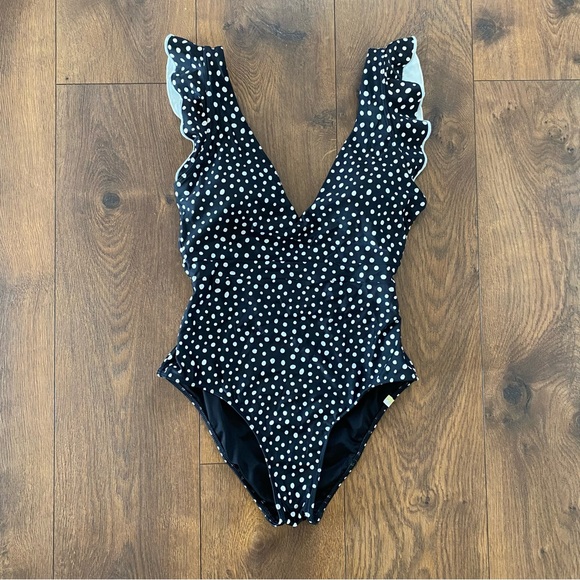 summersalt Other - Summersalt Ruffle Backflip One Piece Swimsuit Polka Dot Size 4